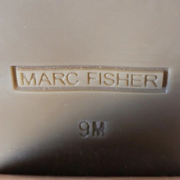 Marc Fisher Suede Marela Ankle Boots Womens 9 Tan Almond Toe Pull On - Picture 9 of 9